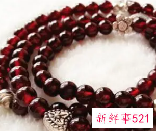 哪些人不适合戴石榴石