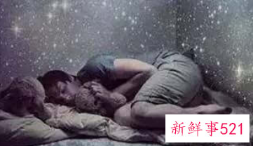 梦见精神病人攻击别人