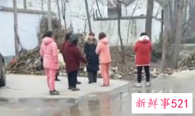 冬季厚睡衣穿出去奇怪吗