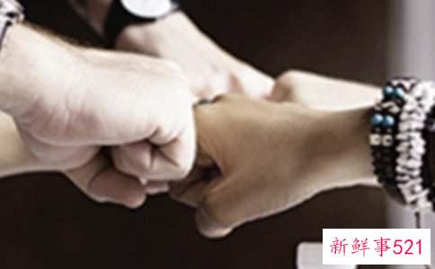 鼓励女人坚强的句子说说心情