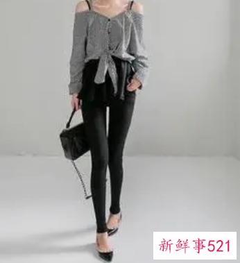 大红色高跟鞋配什么裙子