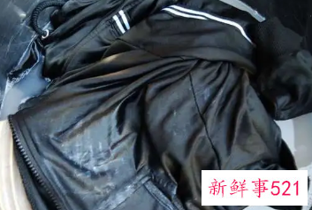 卫衣怎么洗可以防止褪色