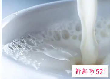 每天用纯牛奶敷脸的好处