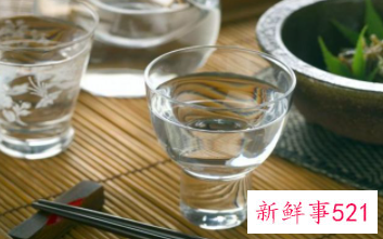 每天少喝点白酒对身体好不好