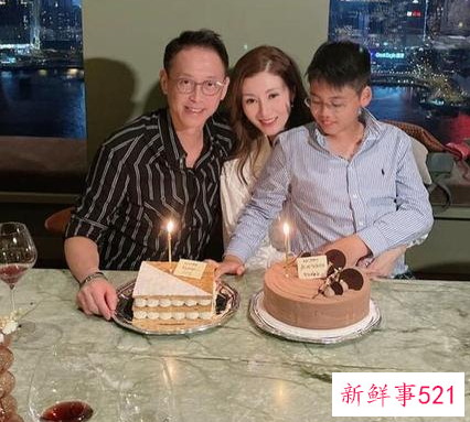 李嘉欣51岁生日晒巨型M字花束