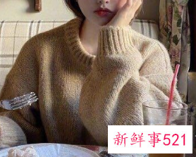 衬衫毛衣搭配什么下身