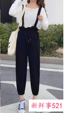 帆布鞋配什么好看