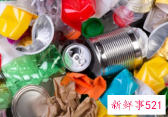 女人梦见很多垃圾