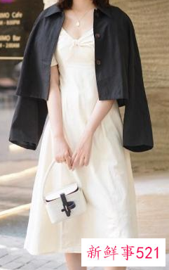 长裙配短外套还是长外套