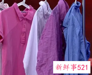 衣服油光发亮如何处理