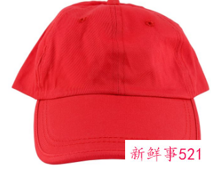 大衣配啥帽子好看