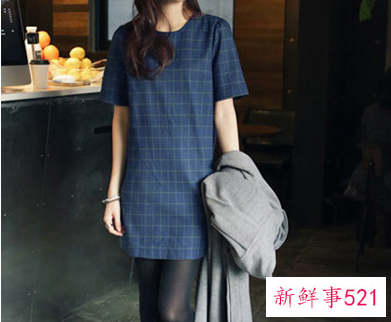 入秋极简风格搭配穿出自己的时尚品味