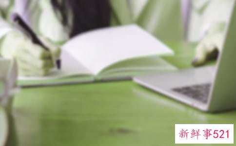 商务会面握手礼仪