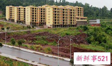 坐东朝西的大门吉位