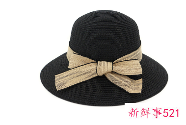 帽子和衣服一个颜色好不好看