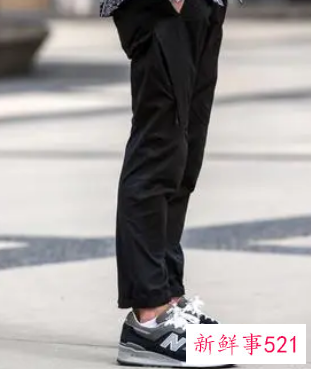 穿板鞋配什么裤子好看男
