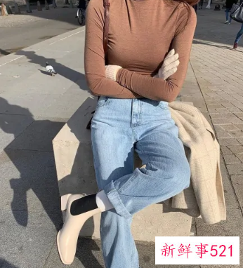 配短靴穿什么裤子