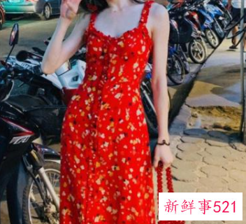 去海边玩穿什么衣服合适
