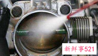 怠速时发动机一颤一颤