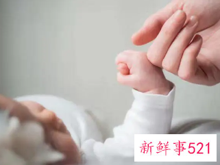 清冷疏离的气质名字女