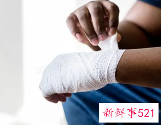 伤口没脓但发白不愈合