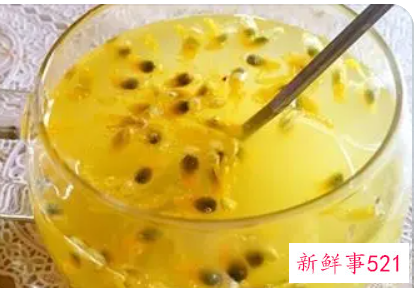 喝一个月的蜂蜜百香果会白吗