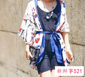 长裙外面搭什么外套