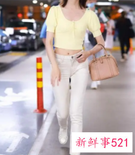 女生衣服穿什么显身材