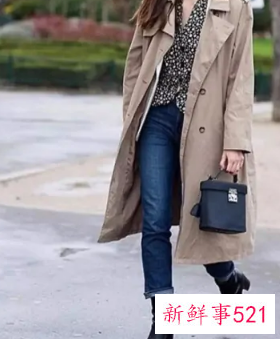 配短靴穿什么裤子