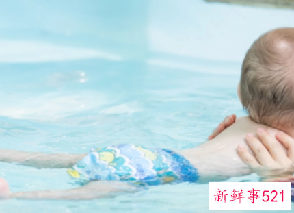 婴儿洗澡游泳有什么好处