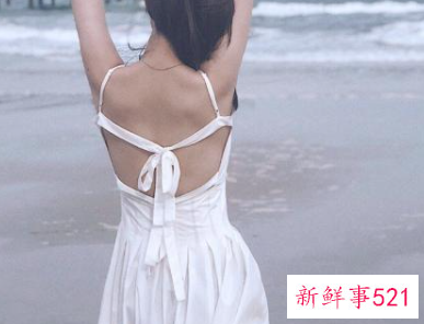 去海边玩穿什么衣服合适