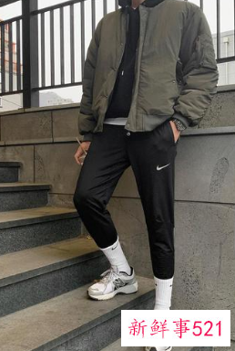 穿板鞋配什么裤子好看男