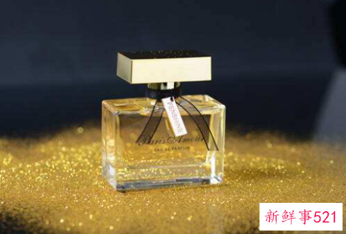 选对香水变身派对女王