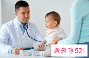 宝宝总摔跤怎么回事