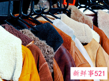 衣服太潮了长斑了怎么办