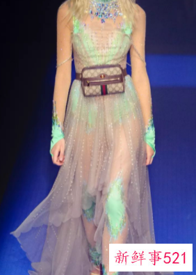 穿在裙子外面的那层纱叫什么