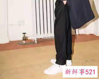 系鞋带的简单方法步骤