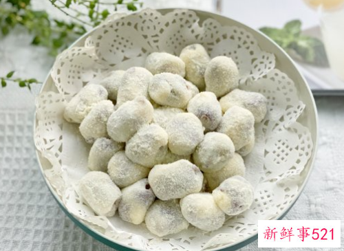 网红小零食杏仁奶枣做法