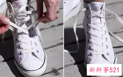 系鞋带的简单方法步骤