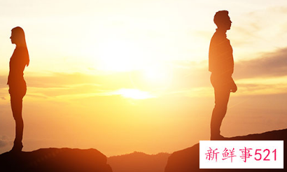 处座男被拒绝后的表现