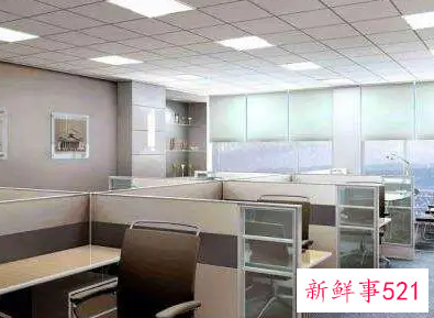 办公室玻璃多的风水好不好