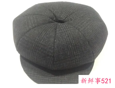 帽子和衣服一个颜色好不好看