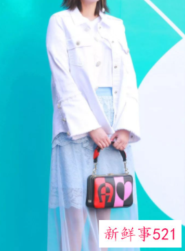 穿在裙子外面的那层纱叫什么