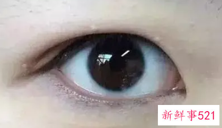 教你几个拯救肉泡眼的小窍门