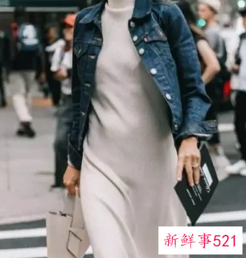 长裙外面搭什么外套