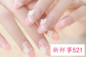 延长跟贴甲片有什么区别