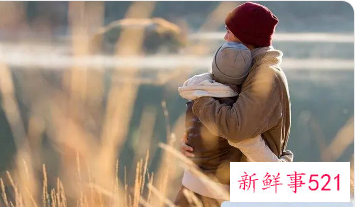 梦见抱自己的小孩是什么意思