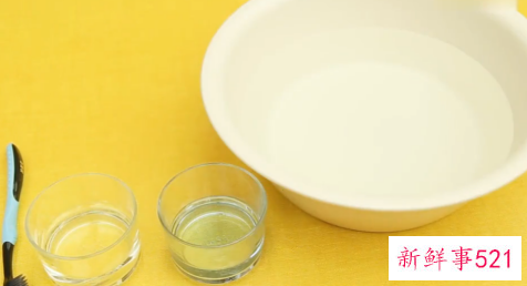 发霉用什么洗能洗掉