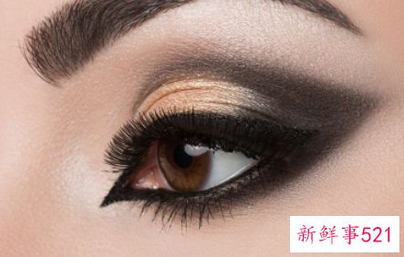 画眼线容易晕妆怎么办