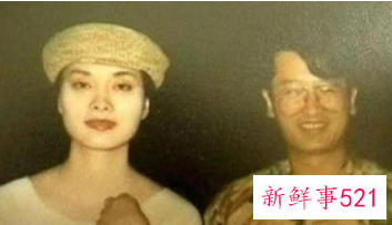 毛阿敏素颜现身李健音乐会